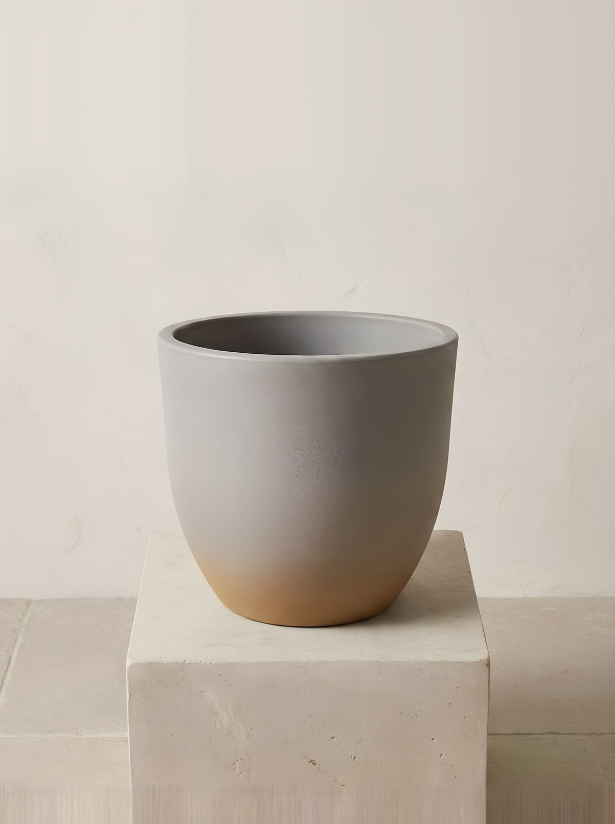Eggy Taupé plantenpot